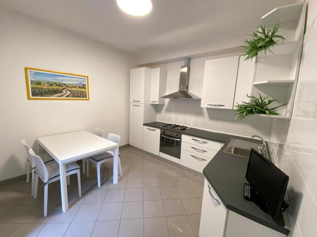 Appartamento Maraschino Levanto Kültér fotó